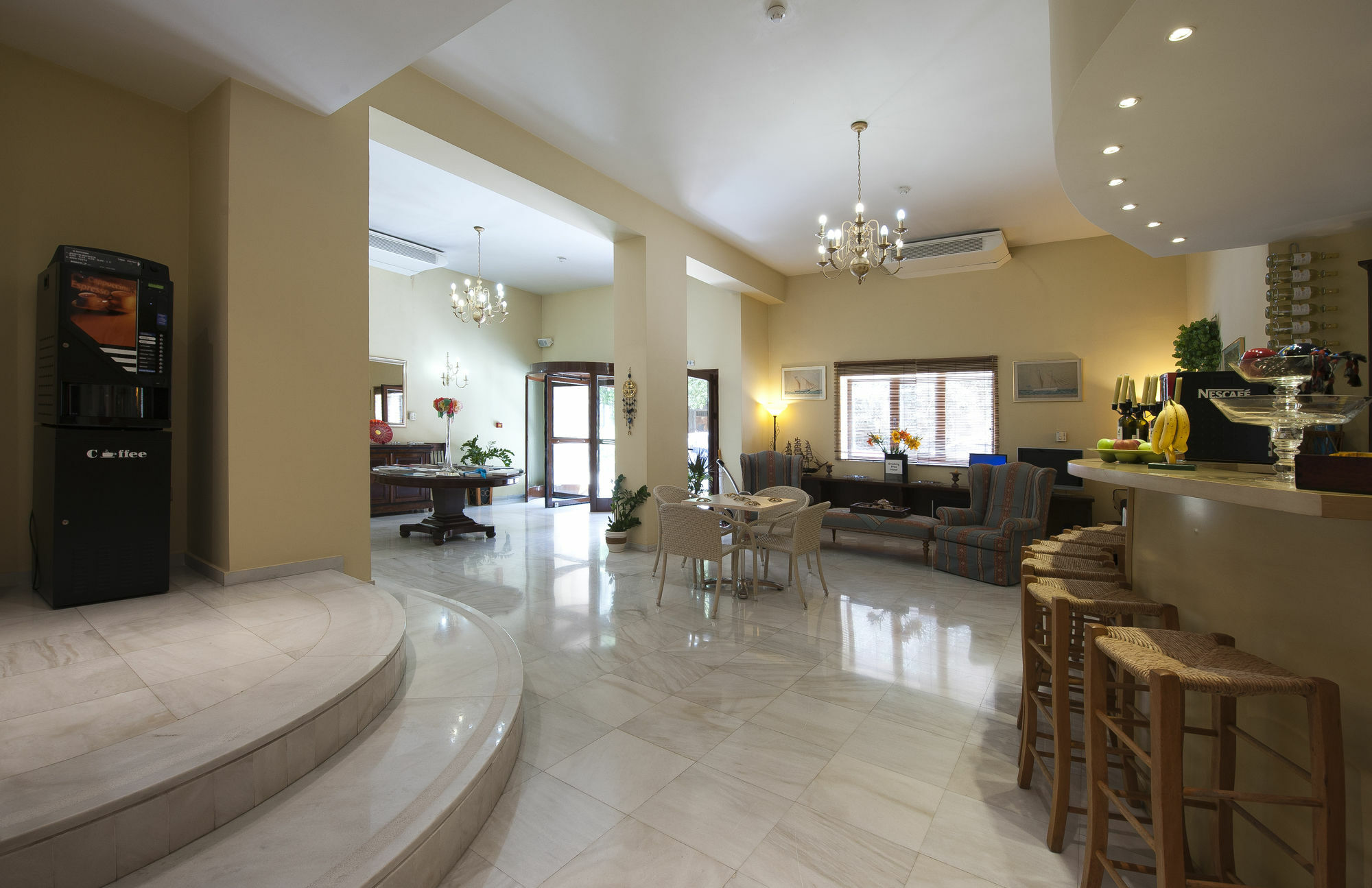 Efplias Hotel Apartments Pireus Exteriér fotografie