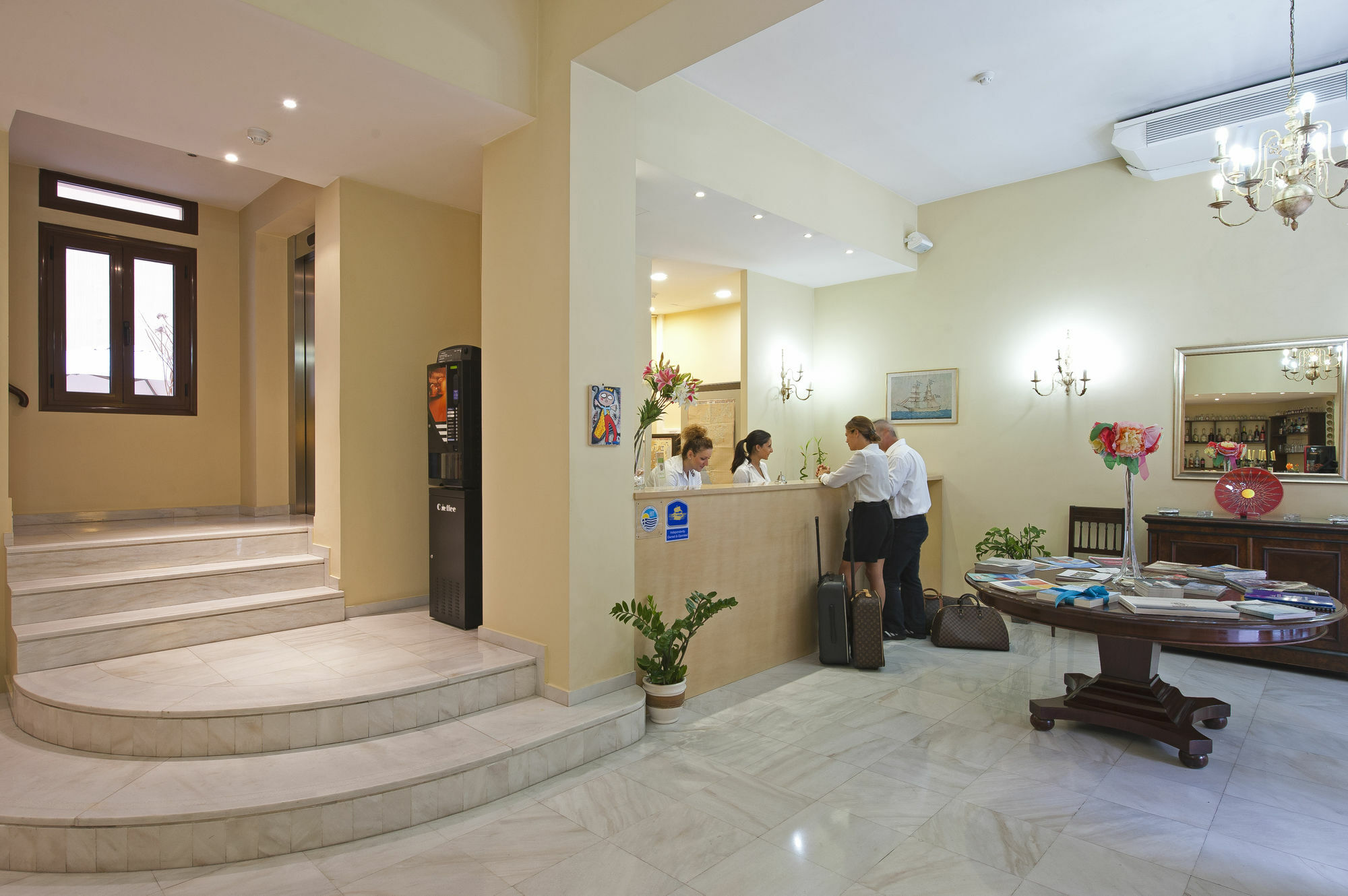 Efplias Hotel Apartments Pireus Exteriér fotografie