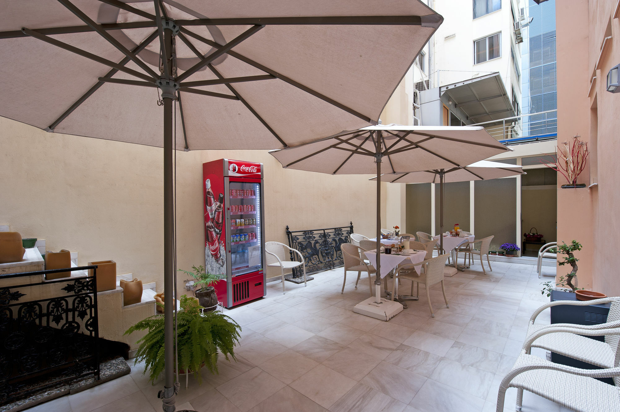 Efplias Hotel Apartments Pireus Exteriér fotografie